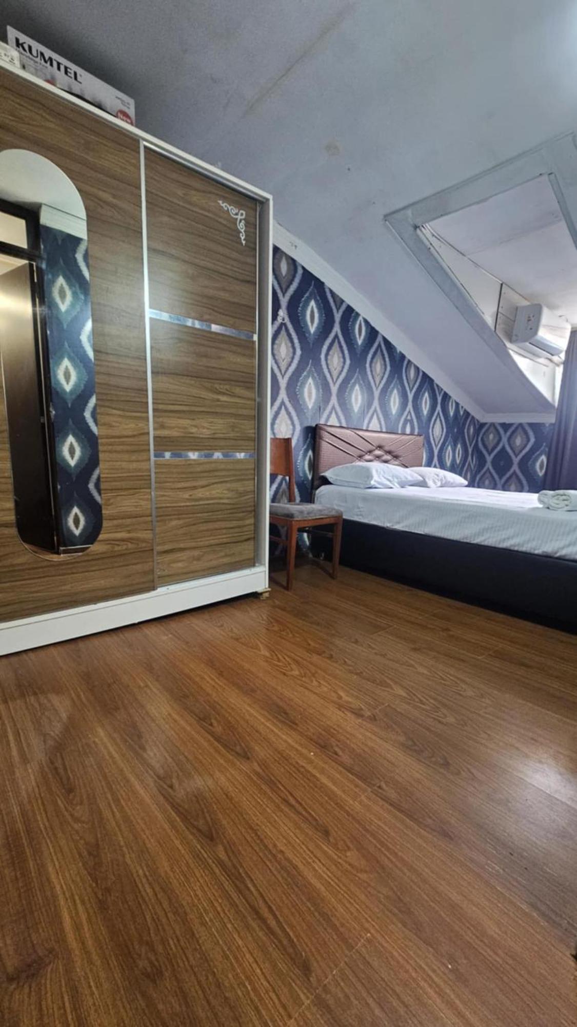 Apartment Zurabi Batoumi Extérieur photo